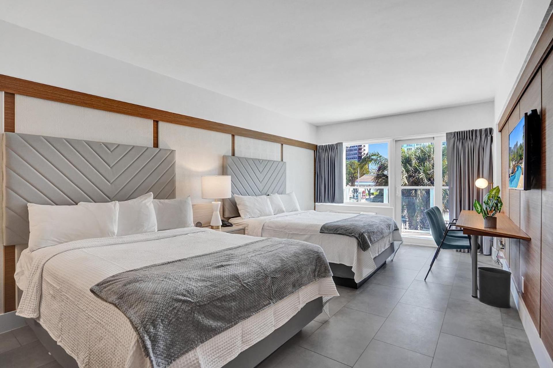 Royal Beach Palace Fort Lauderdale Exterior photo